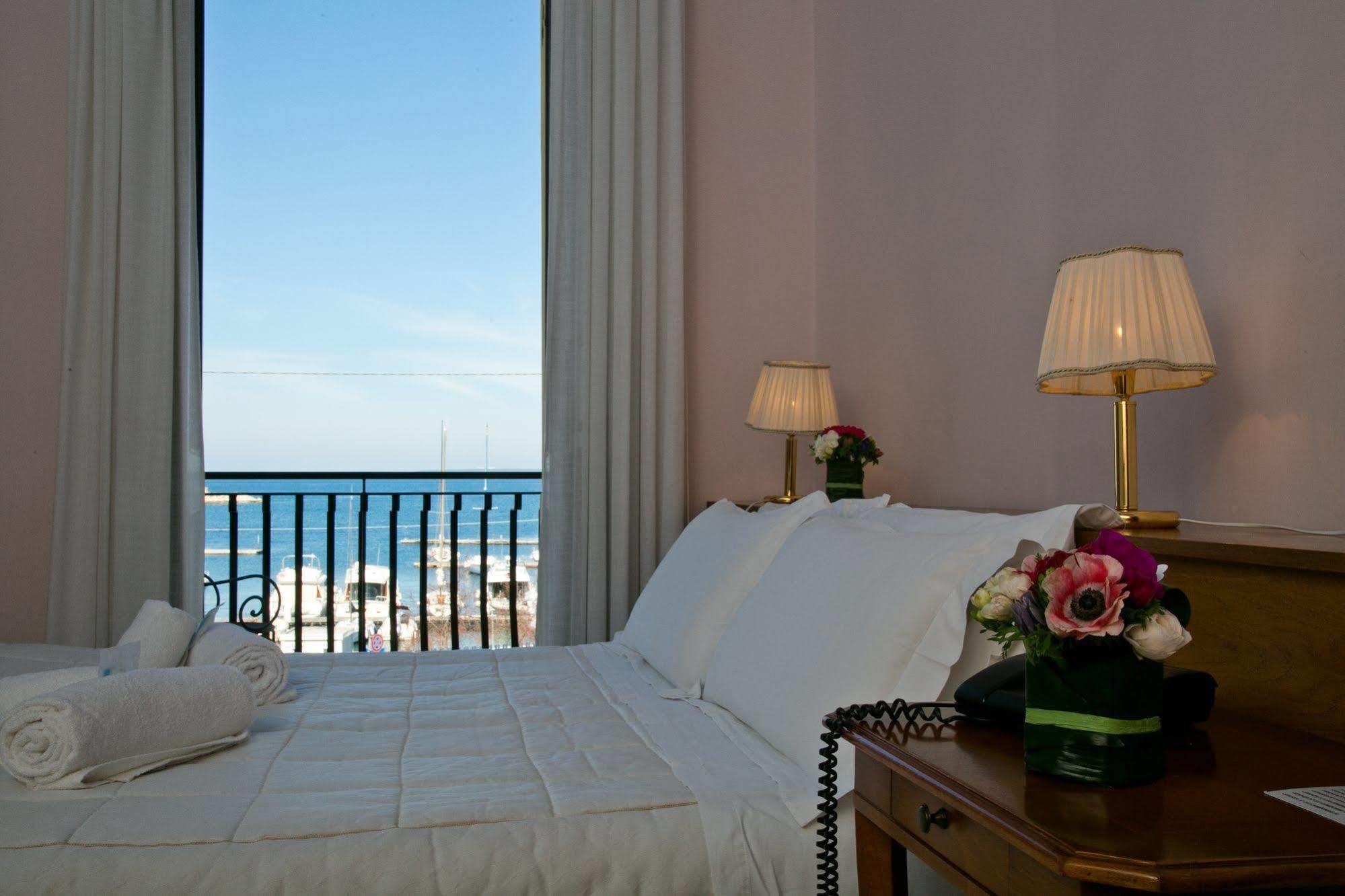 Xilhotel Gallipoli Exterior photo